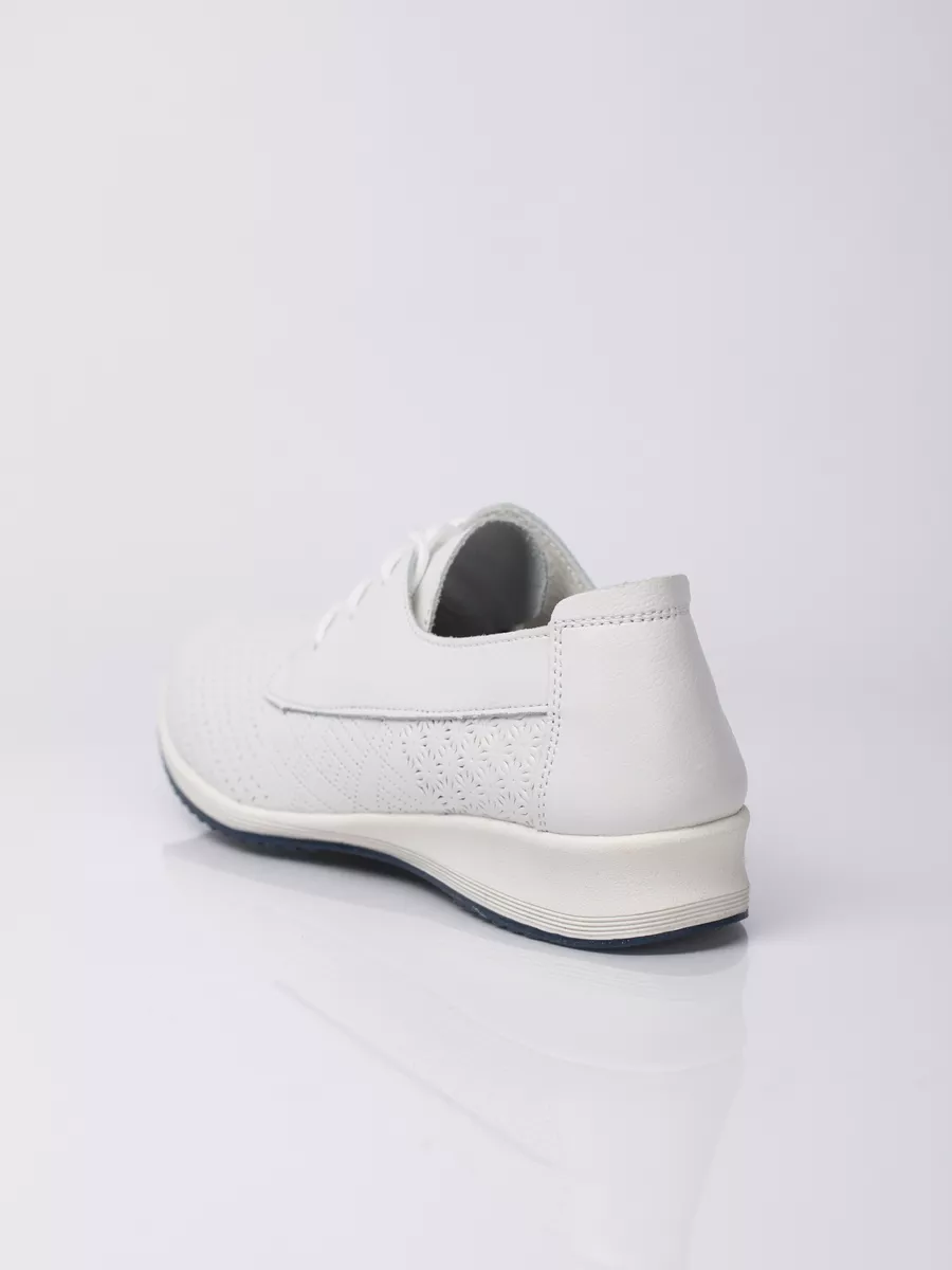 Мокасины летние натуральная кожа с перфорацией FP018-010Белый