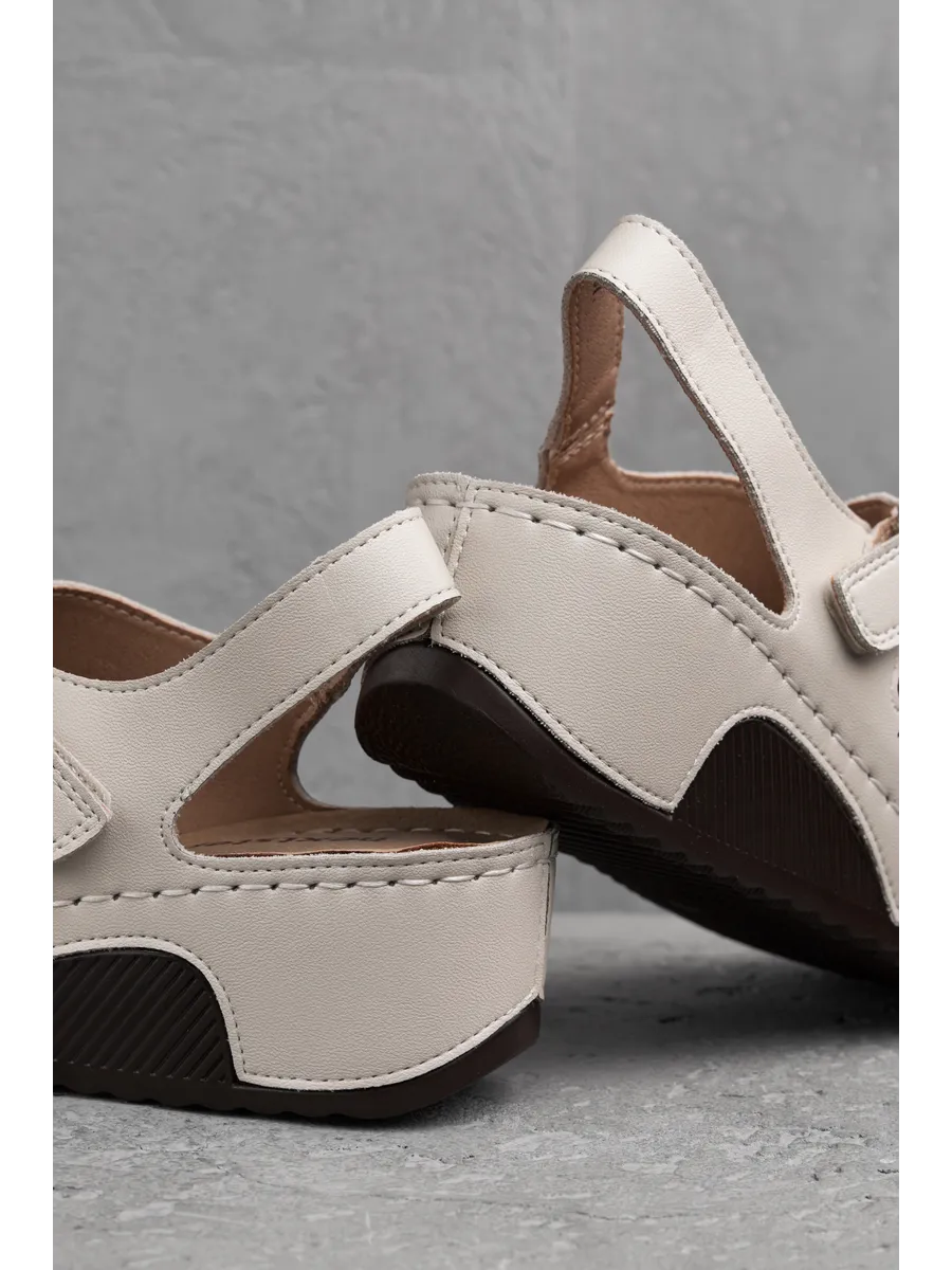 Босоножки женские летние на танкетке натуральная кожа 31W31-6-022