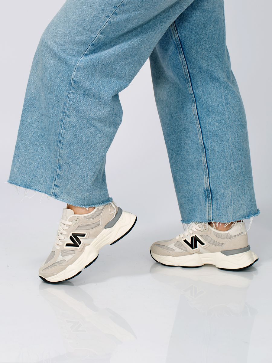 Кроссовки женские на платформе серые дышащие AA075-011K