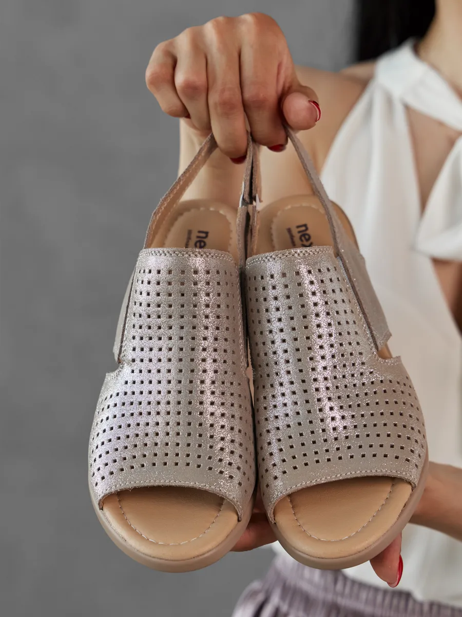 Босоножки женские летние на каблуке натуральная кожа кожаные HX056-023K