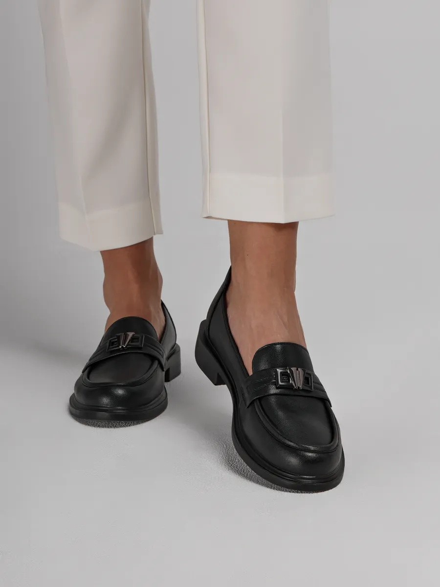 Лоферы женские натуральная кожа черные осенние CV392-020