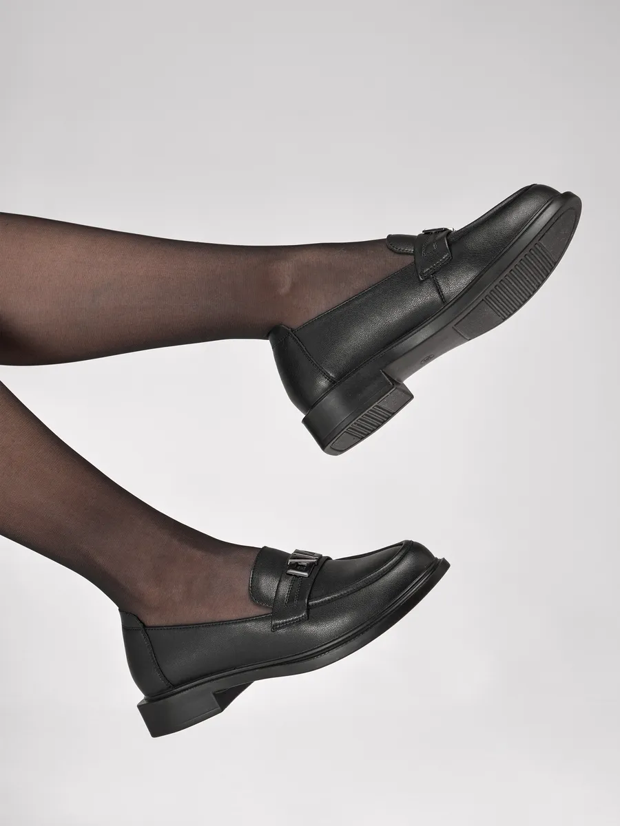 Лоферы женские натуральная кожа черные осенние CV392-020