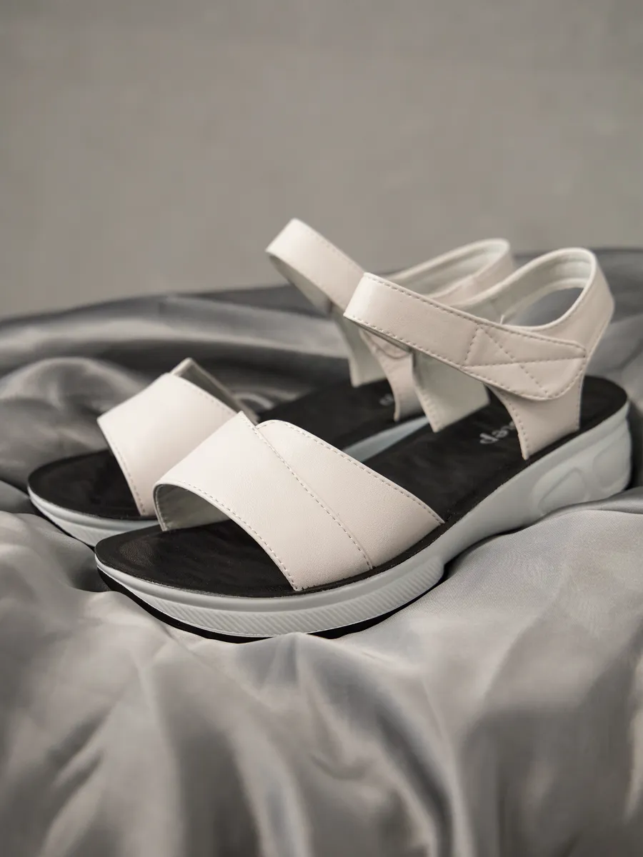 Босоножки женские летние на платформе белые на липучке 2R5-3-112-1k