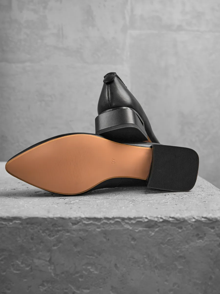 Туфли осенние лодочки на низком каблуке 32C9-90-101